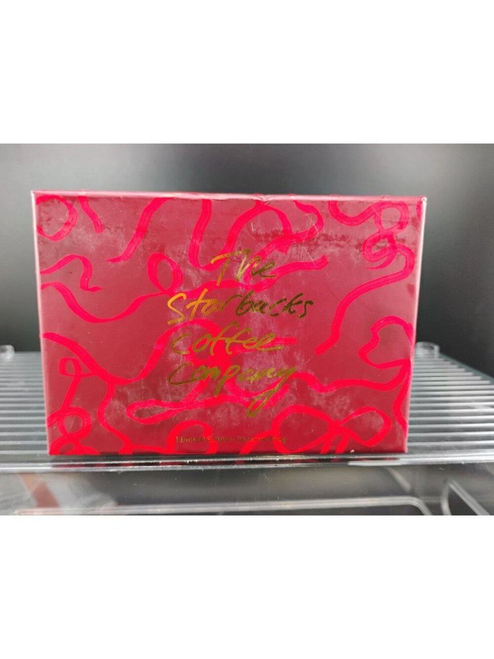 Starbucks Limited Edition Red Holiday Ceramic Mug 14oz Gift-Boxed